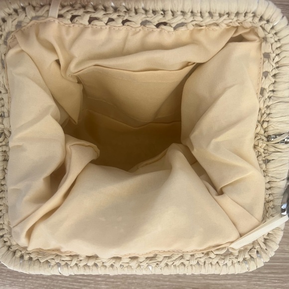 Beige Woven Handbag with Beaded Handle - Picture 4 of 4